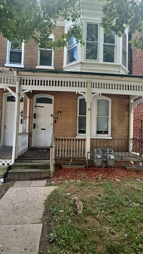 504 West King Street — Photo 2