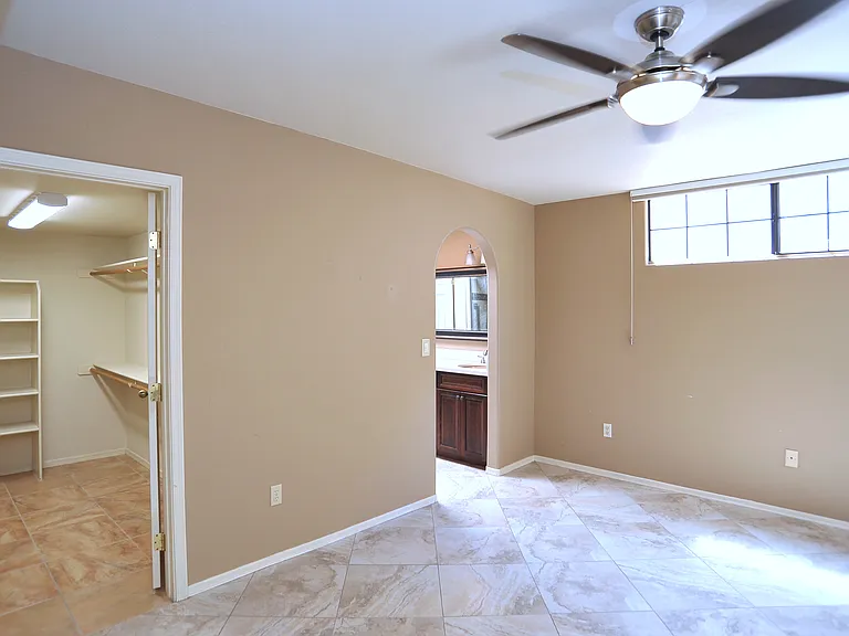 1600 E Deer Shadow Ln — Photo 22