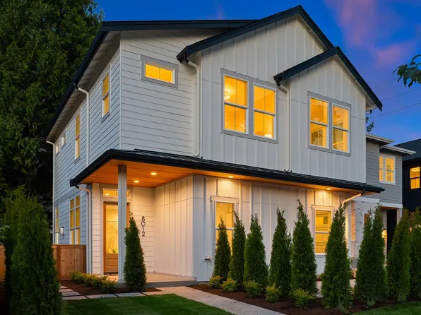 8012 126th Avenue NE, Kirkland, WA 98033