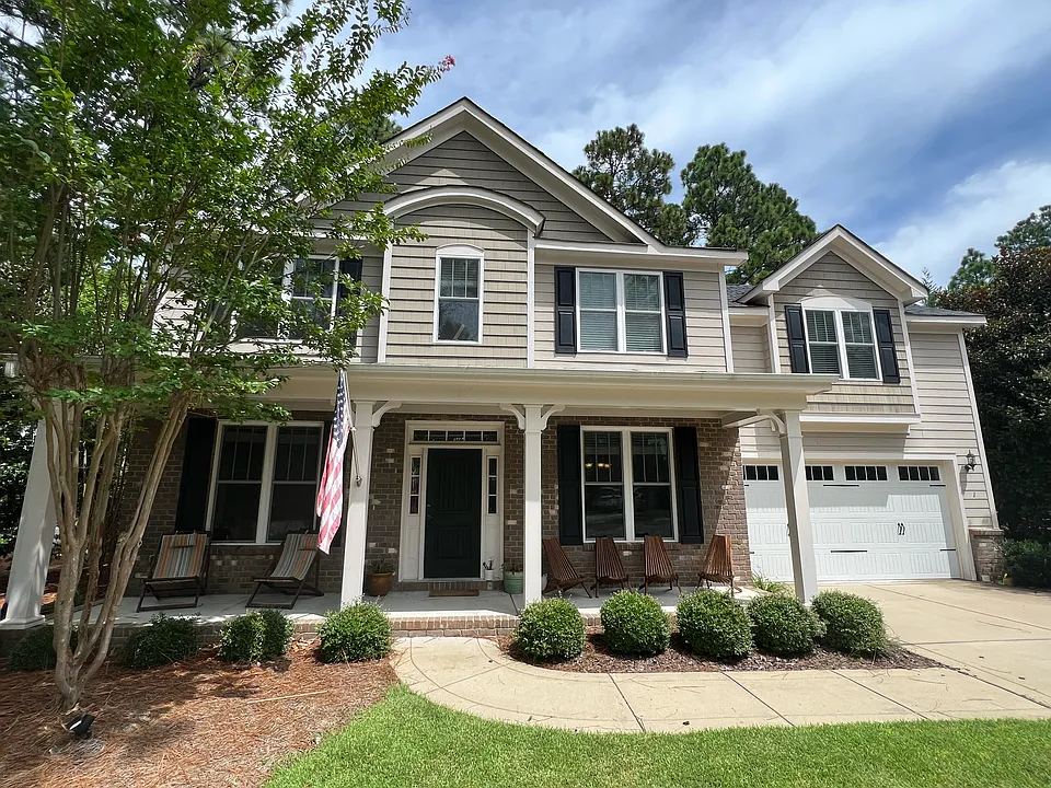 1 Laurel Valley Ct