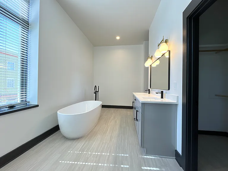 909 Ellis St #207 — Photo 7