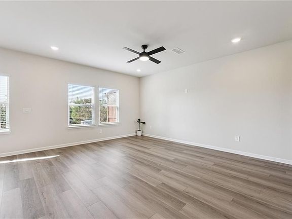 5th image of 4237 Tin Hare Ln