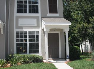3524 Twisted Tree Ln, Jacksonville, FL 32216