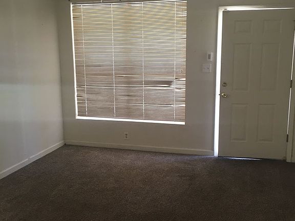 4th image of 2909 Meadow Ave
