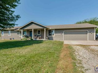 10445 SE Ratner Rd, Berryton, KS 66409