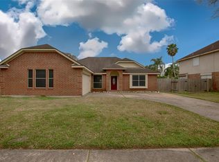 8703 Venture Ln, La Porte, TX 77571