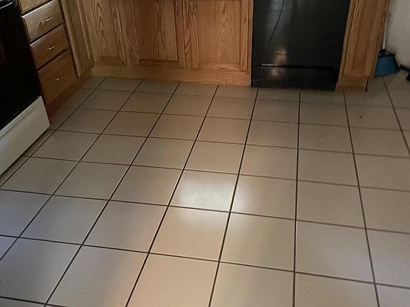 3rd image of 1018 Bend Of Slate Cir