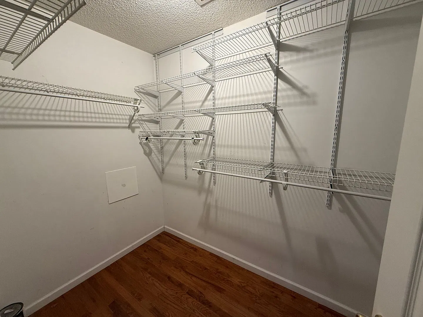 Guntersville, AL Home for Rent with Lake Views! — Photo 3