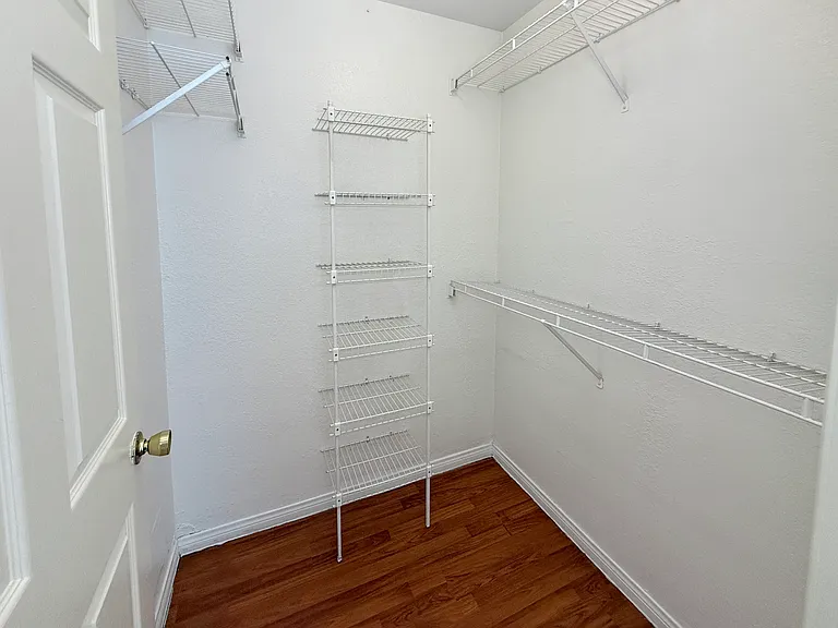 1447 W 228th St #203 — Photo 28