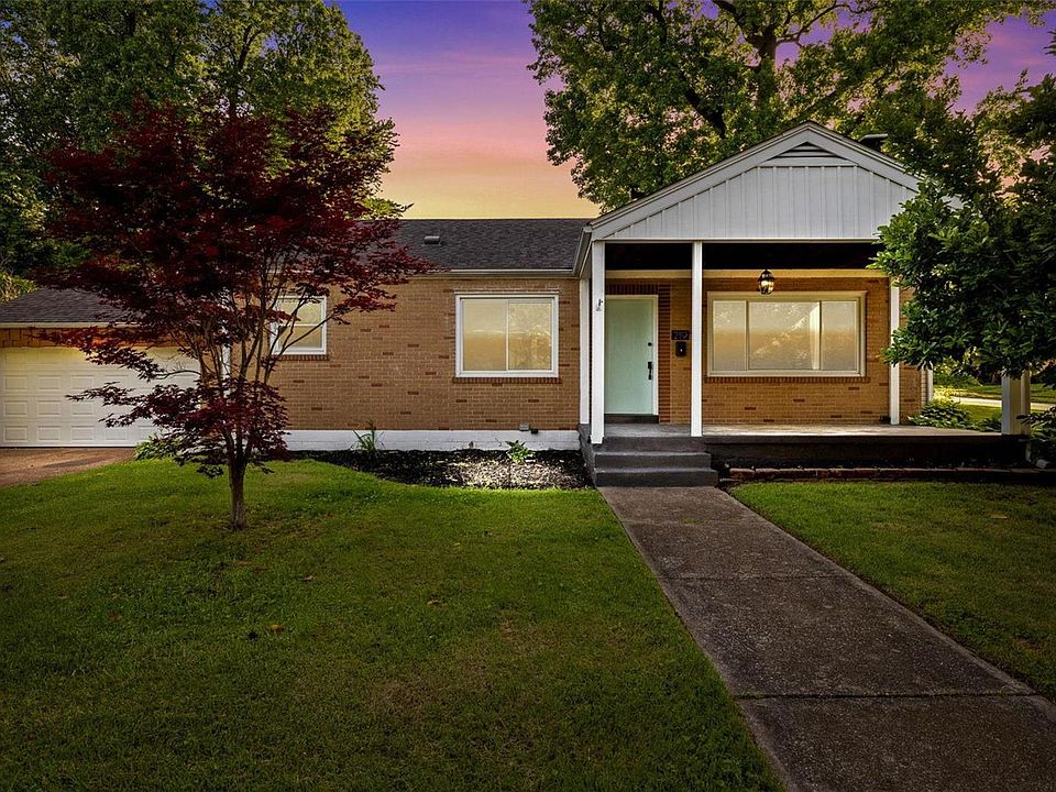 1st image of 219 S Clark Ave
