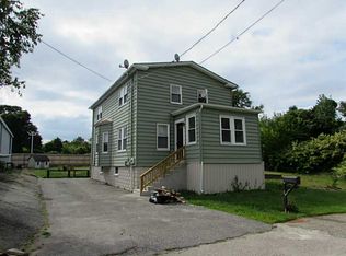 21 Dey St, East Providence, RI 02914
