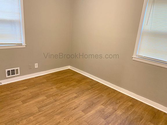 5th image of 7726 W Palmetto Ave