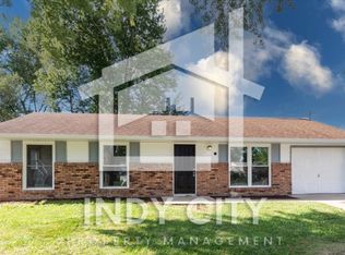 90 Bryant Ct, Franklin, IN 46131