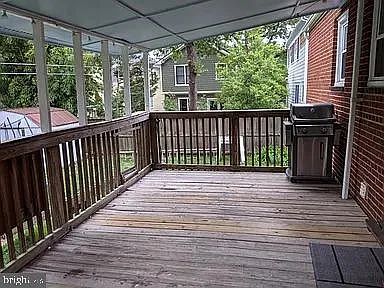 4 bed, 2.0 bath, 1008 sqft, $3,300 — Photo 3