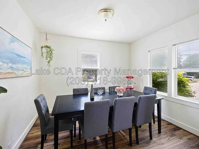 1202 N C St — Photo 12