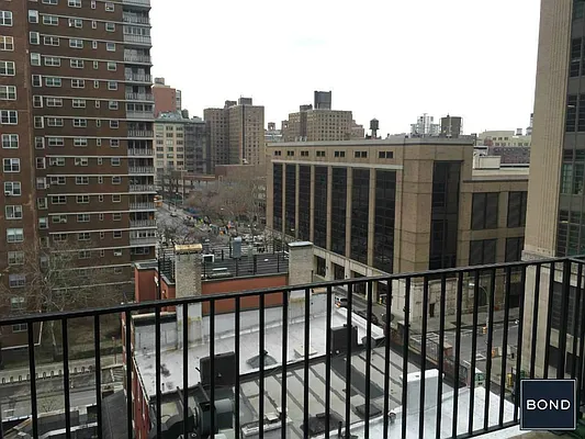 Rented by Bond New York | media 55