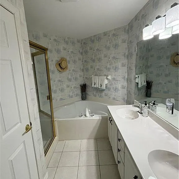 14570 Grande Cay Cir #2406 — Photo 21