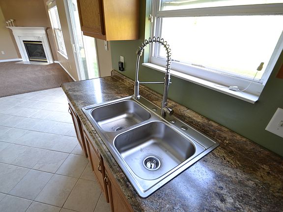 4th image of 3520 Winterwood Dr