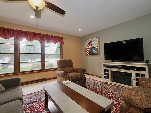 5th image of 113 S Park Ln