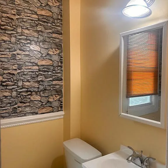 1308 W Lippincott St — Photo 12