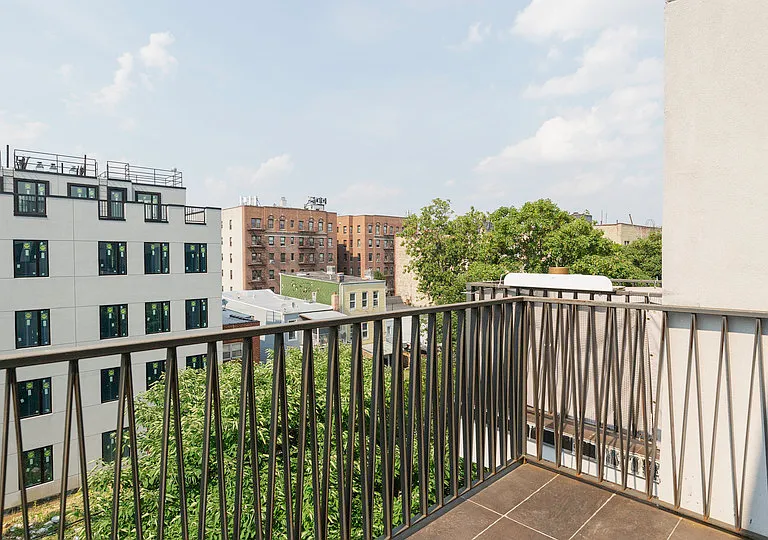 2823 Snyder Ave #4B — Photo 12