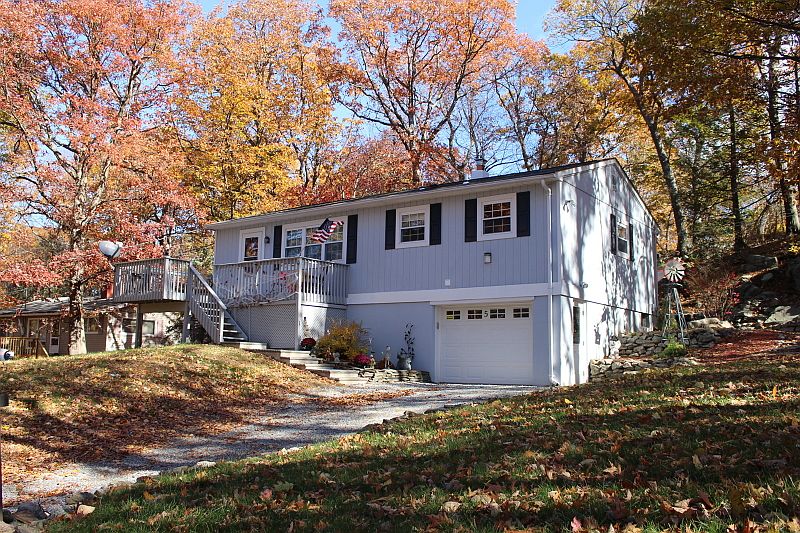 1st image of 5 Summit Cir