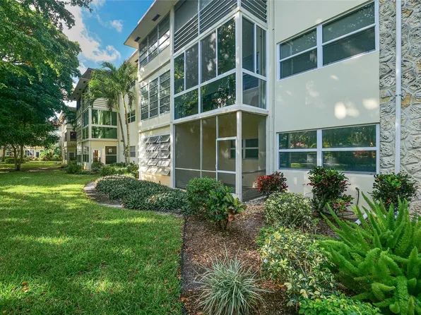 5151 W Oakland Park Boulevard #106, Lauderdale Lakes, FL 33313