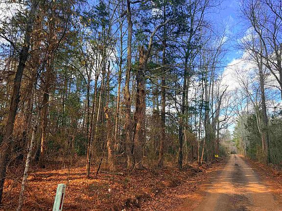 3rd image of Mount Carmel Rd