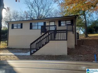 1658 Huntsville St, Leeds, AL 35094