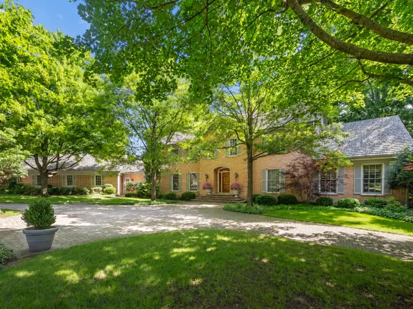 7 Bristol Rd, Winnetka, IL 60093