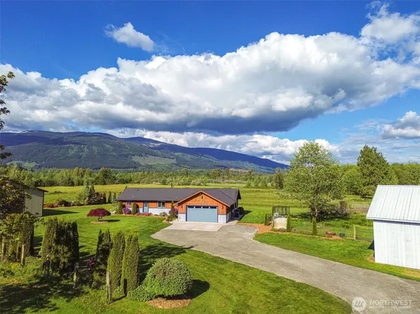 965 Fruitdale Road, Sedro Woolley, WA 98284