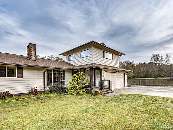 3rd image of 53 Olympic Ln