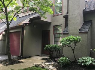 4320 Marin Woods, Pt Clinton, OH 43452