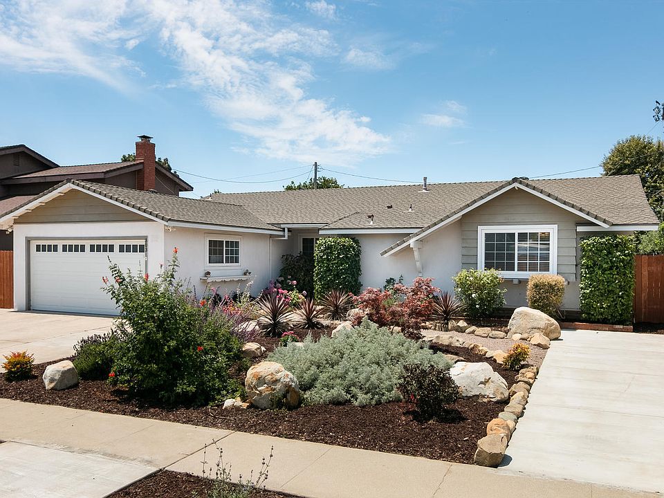 1st image of 303 Gorrion Ave