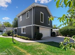 1070 Willow Rd, Winnetka, IL 60093