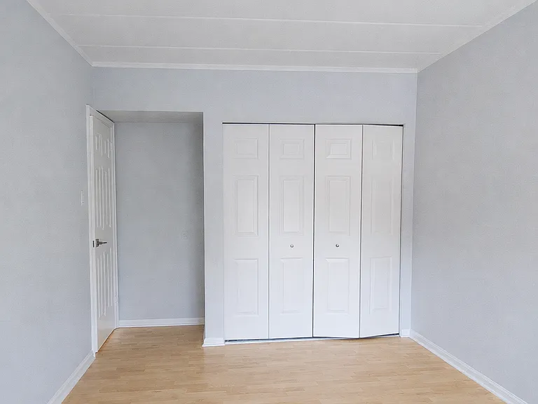21 Sunbury Ct #21 — Photo 9