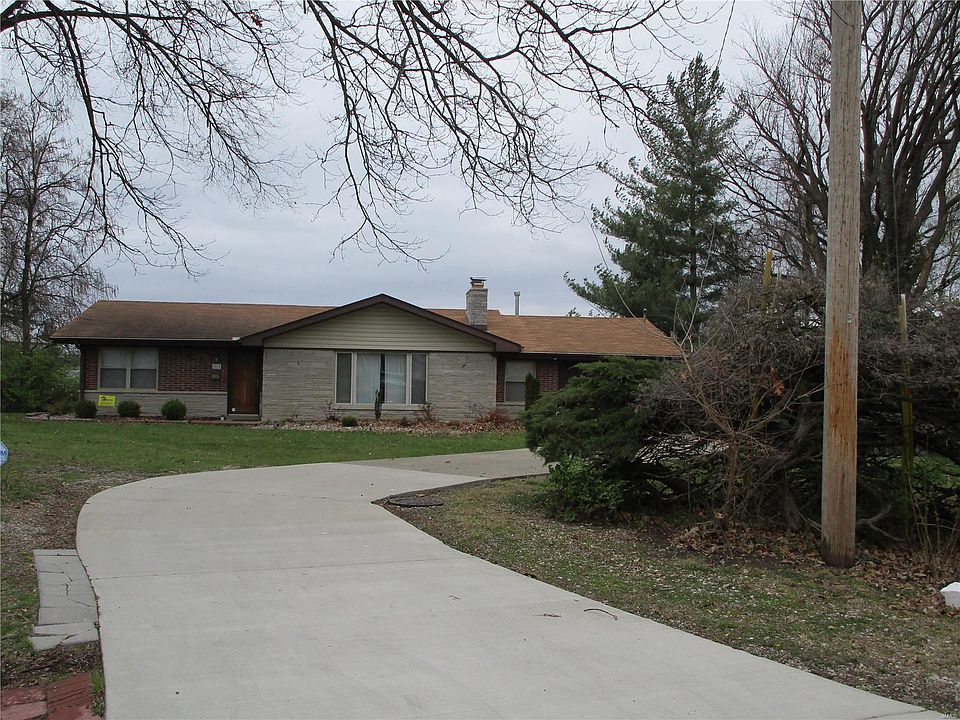 2nd image of 4235 Oak Ln