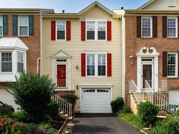 113 Attic Ct, Wilmington, DE 19808