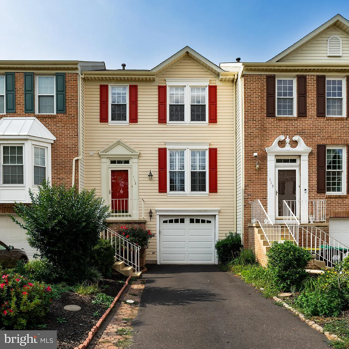 113 Attic Ct photo 1