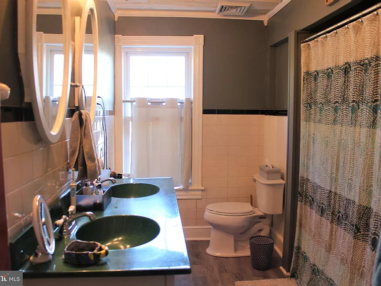 217 Villanova Rd — Photo 20