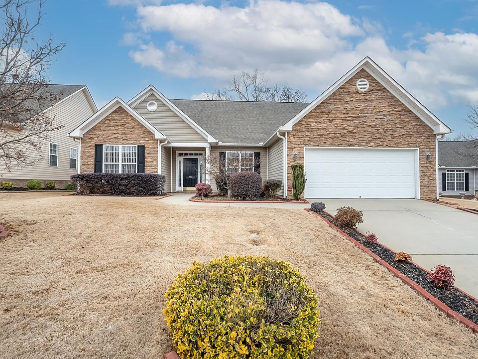 1st image of 201 Wild Thorn Ln