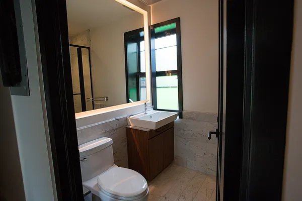 Rented by Living Room NY Corp | media 15