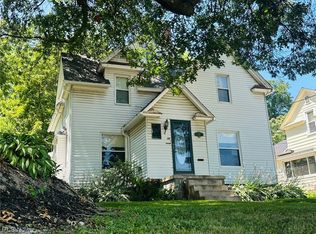 99 S Main St, Rittman, OH 44270