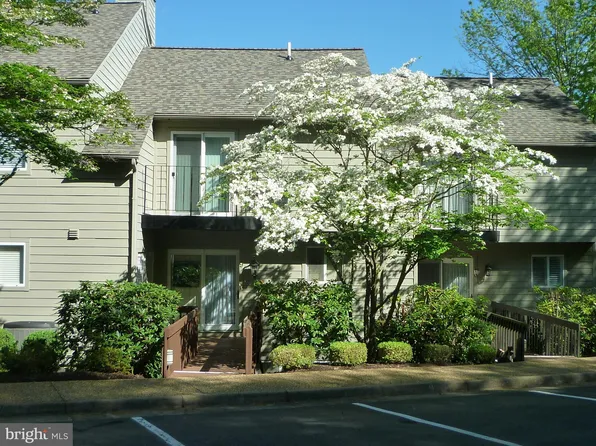 115 Ridge Ct #9, Basye, VA 22810