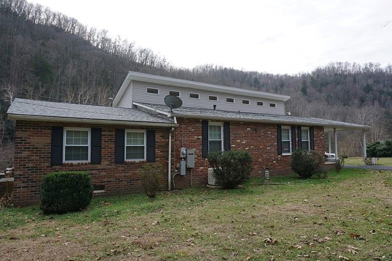 2nd image of 1506 Ivydale Rd
