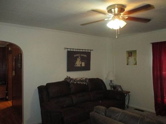 2nd image of 309 E Market St