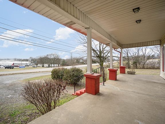 3rd image of 1240 Hartsville Pike