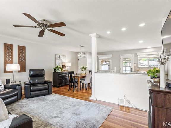 5th image of 410 Palermo Dr