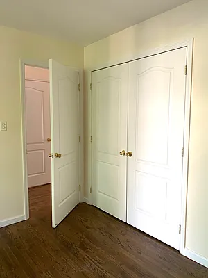 Rented by Compass | media 25