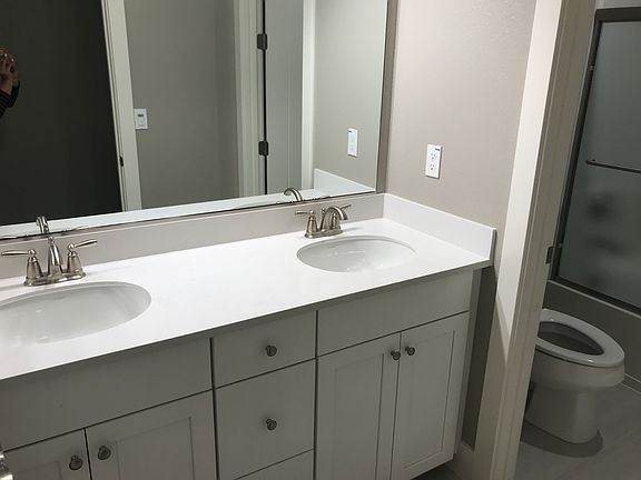 4th image of 401 Olivadi Way